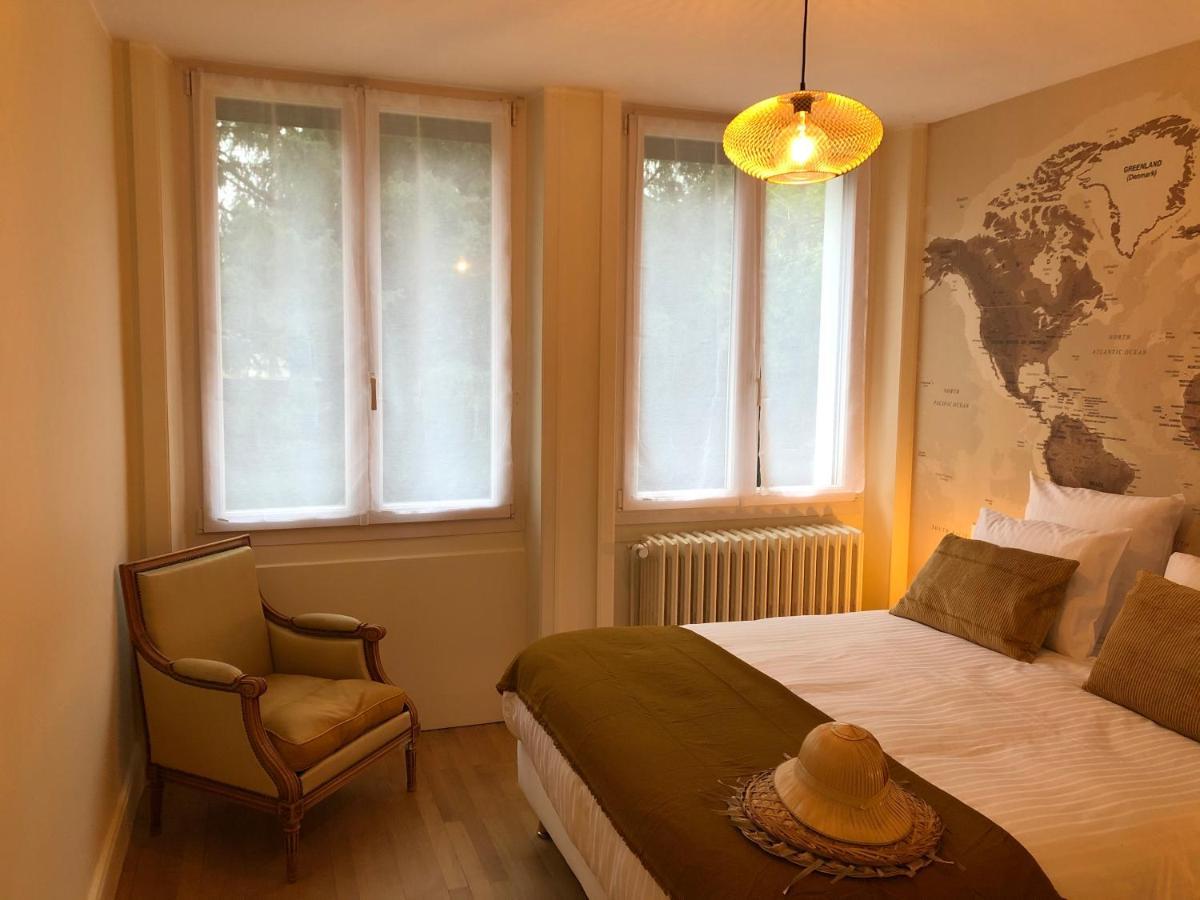 La Maison De La Douce Heure, 4 Appartements Climatises Avec Jardin Au Centre Ville Proche Des Thermes Lons-le-Saunier Exterior foto