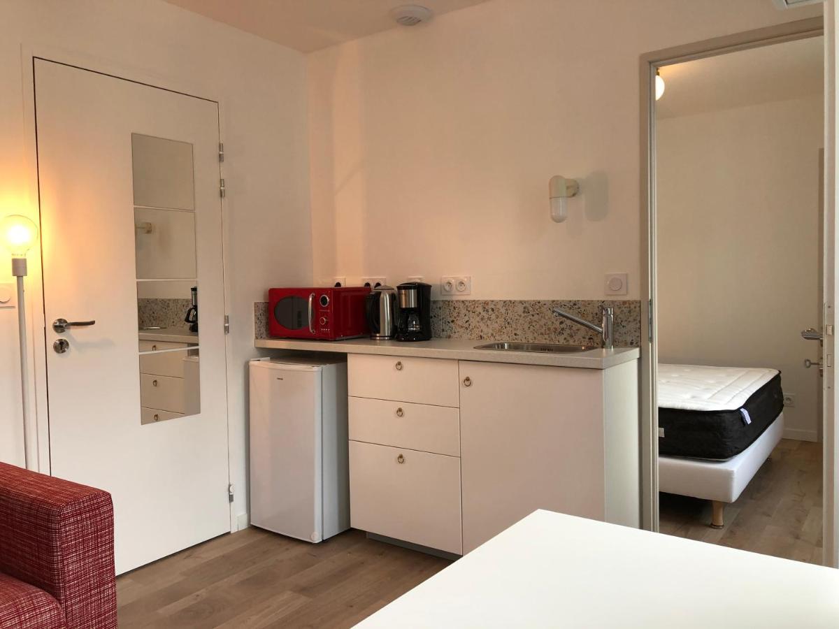 La Maison De La Douce Heure, 4 Appartements Climatises Avec Jardin Au Centre Ville Proche Des Thermes Lons-le-Saunier Exterior foto